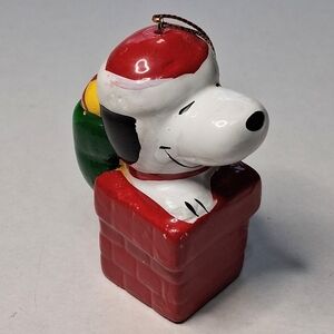 Vintage Snoopy Ornament United Feature Syndicate Sitting Red Dog House 1980s